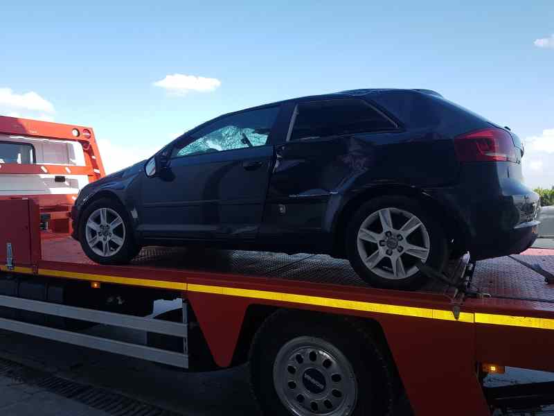 AUDI A3 (8P) 1.6 TDI Ambiente   |   05.09 - 12.12