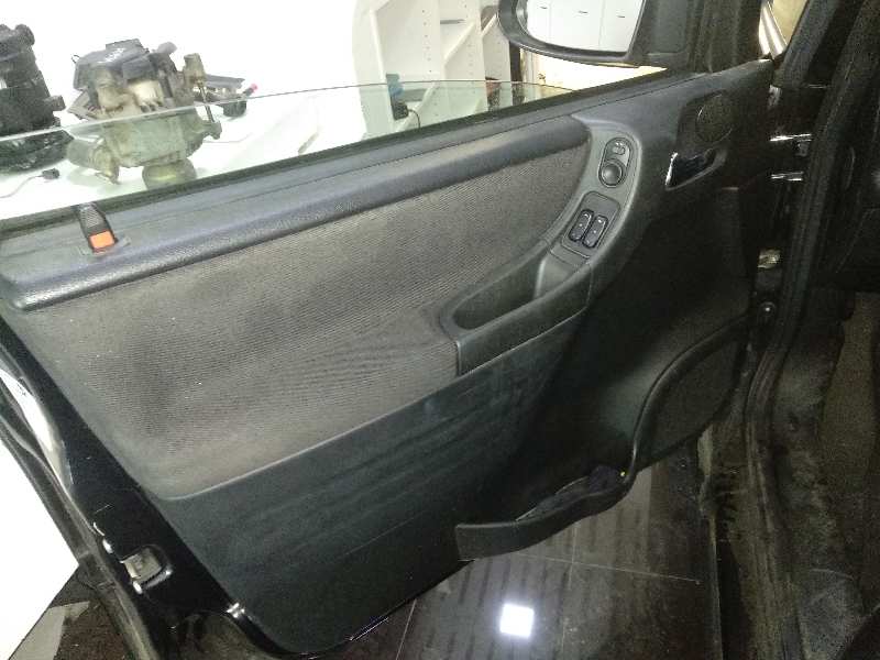 GUARNECIDO PUERTA DELANTERA IZQUIERDA OPEL ZAFIRA A *