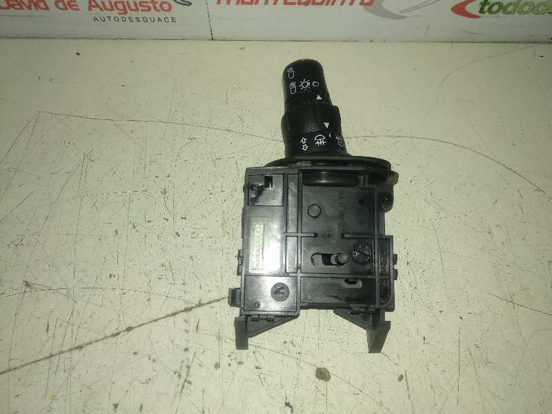 MANDO INTERMITENTES RENAULT SCENIC II Confort Authentique   |   06.03 - 12.05