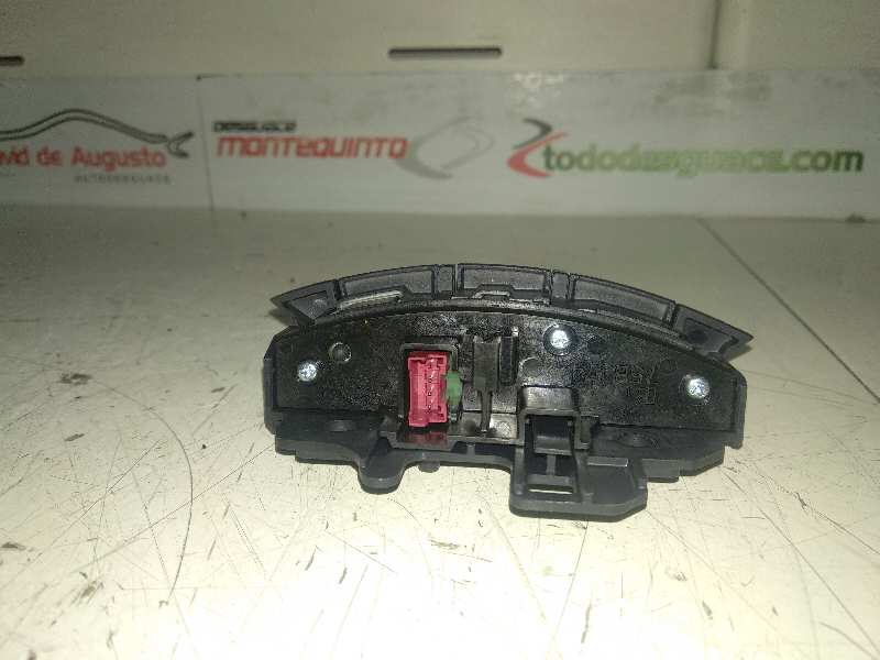 MANDO VOLANTE CITROEN C4 AIRCROSS Exclusive Plus 2WD   |   11.14 - 12.16