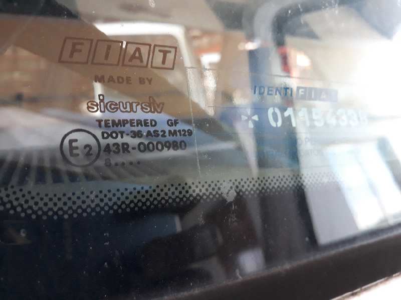 LUNA CUSTODIA TRASERA DERECHA FIAT PUNTO BERL. (176) 60 Star   |   09.96 - ...
