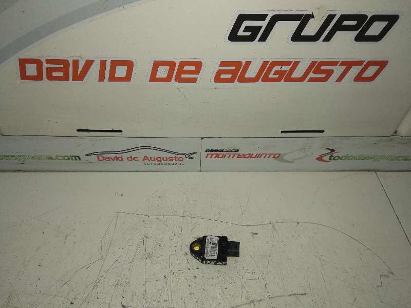 SENSOR AIRBAG DELANTERO DERECHO HYUNDAI ACCENT (MC) GLS Full   |   05.06 - 12.10