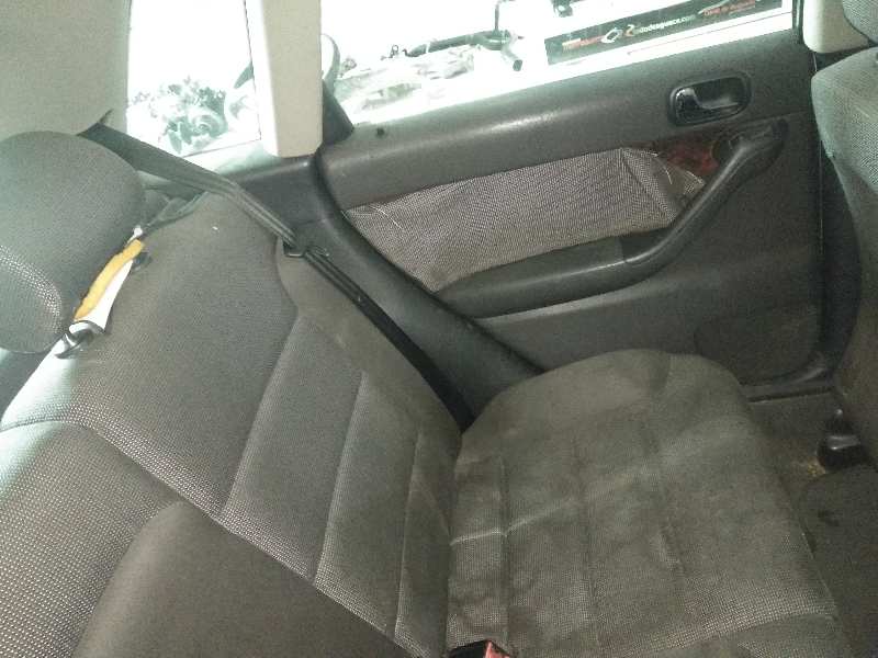 ASIENTOS TRASERO IZQUIERDO AUDI A3 (8L) 1.9 TDI Ambiente