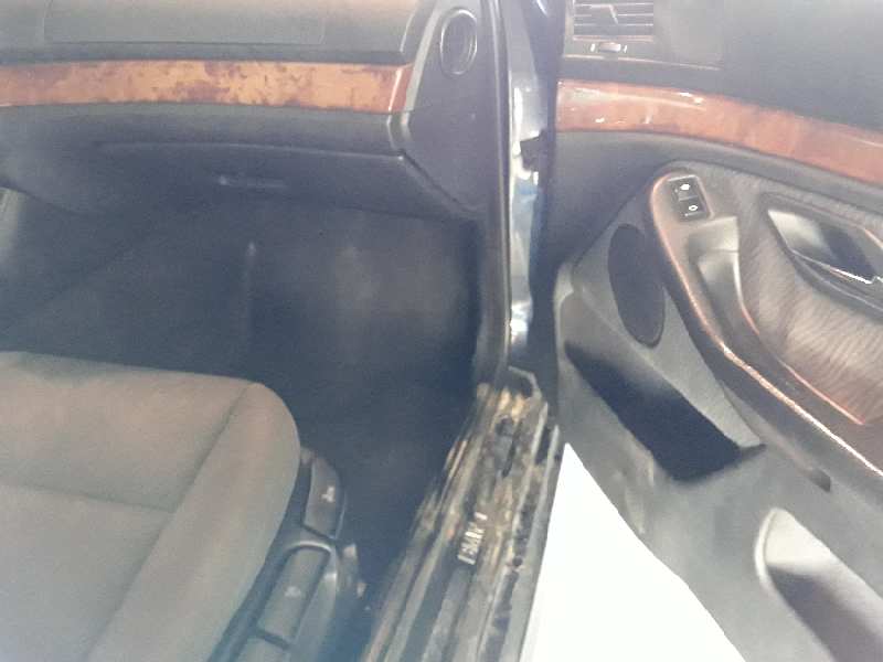 BMW SERIE 5 BERLINA (E39) 520d   |   03.00 - 12.03 foto 11