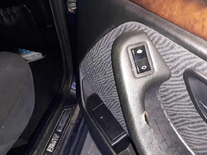 MANDO ELEVALUNAS TRASERO DERECHO BMW SERIE 5 BERLINA (E39) 520d   |   03.00 - 12.03