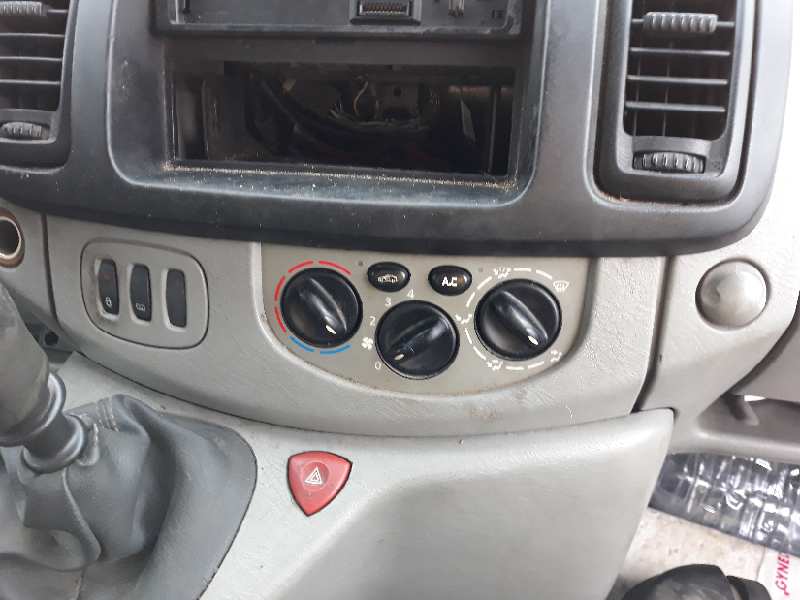 NISSAN PRIMASTAR (X83) Caja cerrada batalla corta 2,76t   |   04.03 - ...