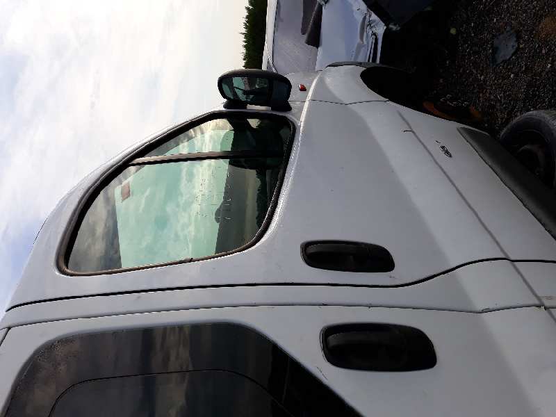 NISSAN PRIMASTAR (X83) Caja cerrada batalla corta 2,76t   |   04.03 - ...