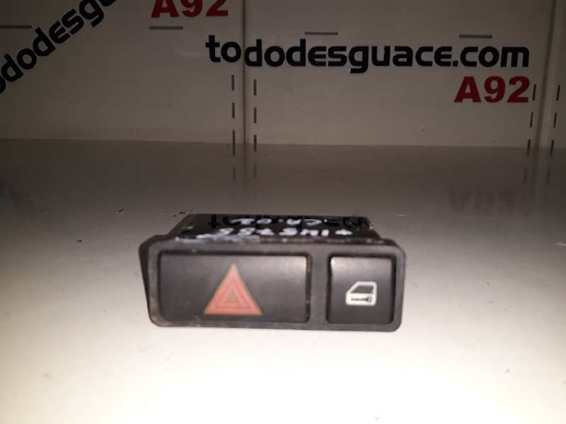 INTERRUPTOR WARNING BMW SERIE 3 BERLINA (E46) 2.0 16V Diesel CAT