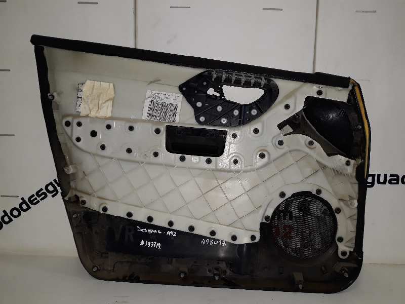 GUARNECIDO PUERTA DELANTERA DERECHA MERCEDES CLASE A (W169) A 160 BE Red & Black (169.331)   |   06.09 - ...