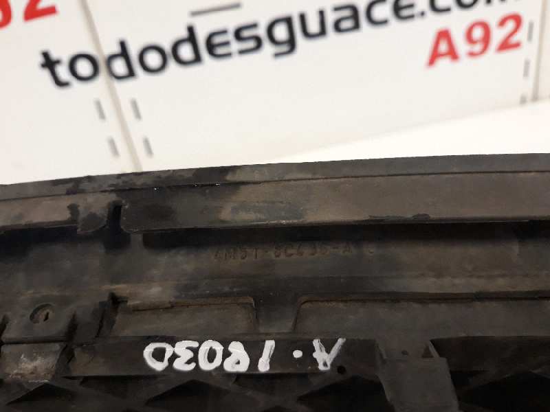 CALANDRA DELANTERA DE RADIADOR FORD FOCUS BERLINA (CAP) Ambiente (D)