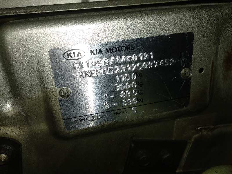 KIA CARENS 1.8 16V EX Monovolumen Motor 1,8 Ltr. - 93 kW 16V CAT