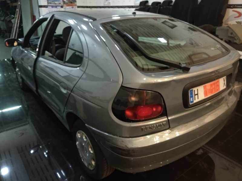 RENAULT MEGANE I FASE 2 BERLINA (BA0) 1.6 16 V RT (BA04) Motor 1,6 Ltr. - 79 kW