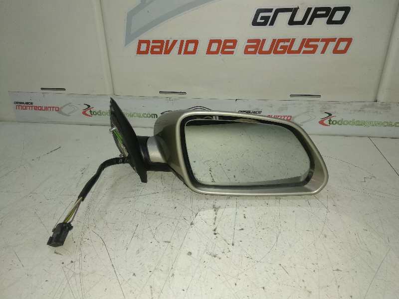 RETROVISOR DERECHO ELECTRICO