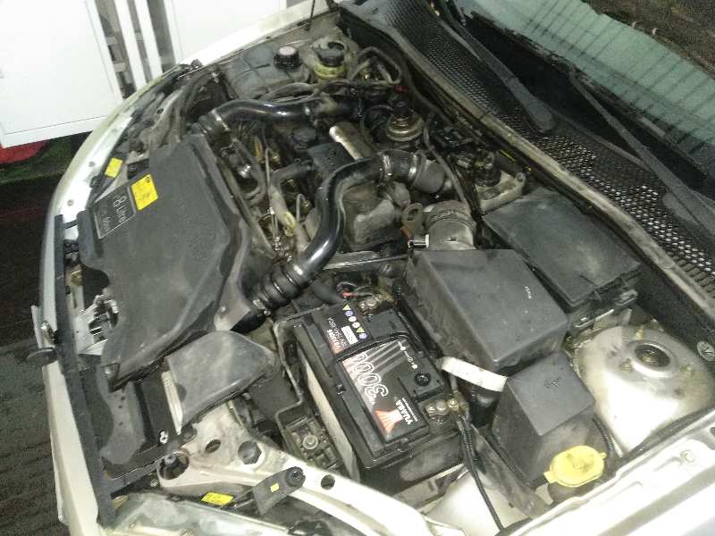 FORD FOCUS BERLINA (CAK) Ambiente   |   08.98 - 12.04
