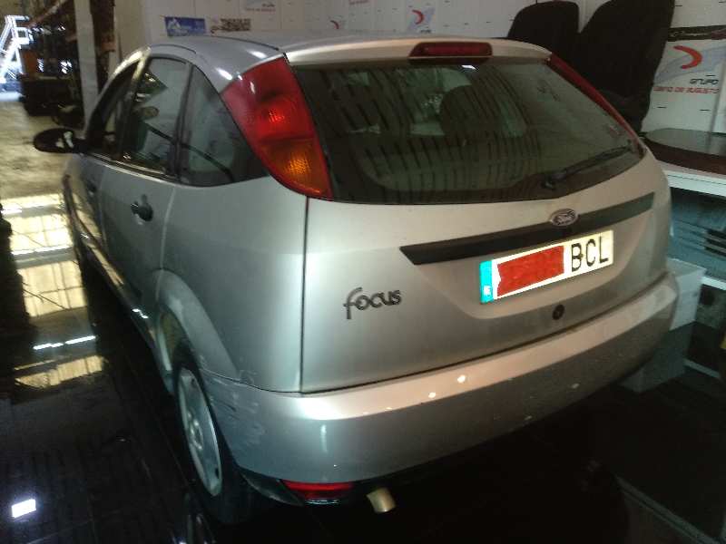 FORD FOCUS BERLINA (CAK) Ambiente   |   08.98 - 12.04