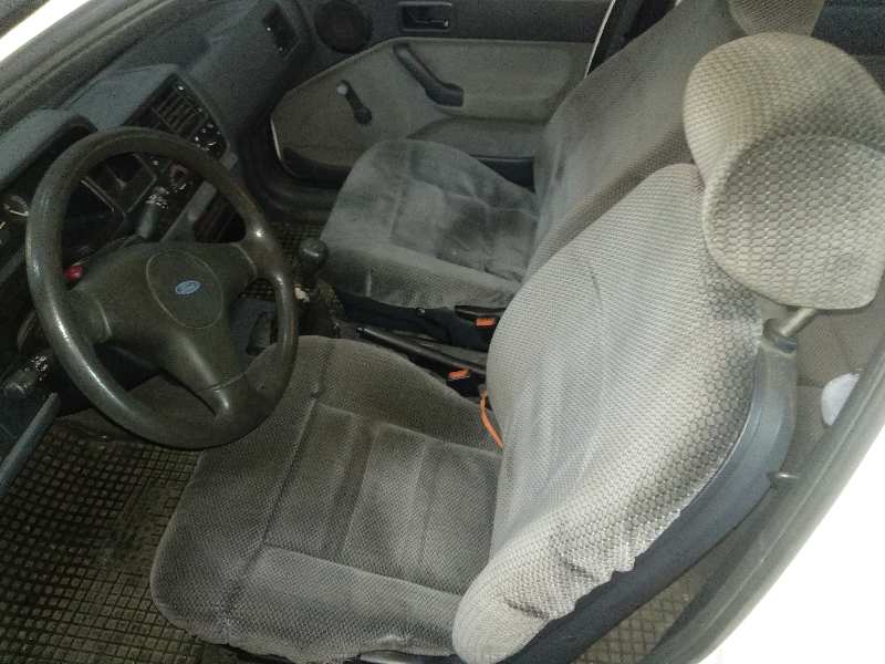 FORD ESCORT BERLINA Bravo Motor 1,6 Ltr. - 65 kW CAT-U