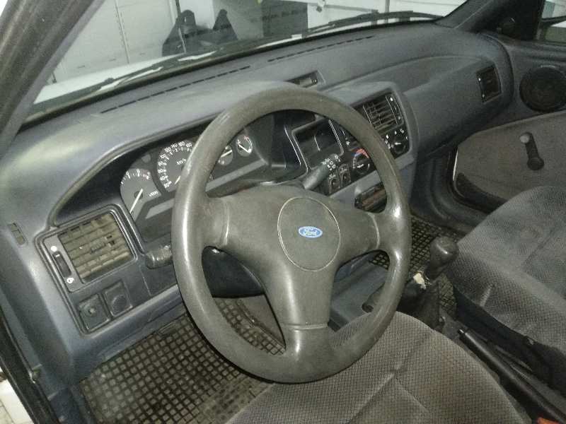 FORD ESCORT BERLINA Bravo Motor 1,6 Ltr. - 65 kW CAT-U