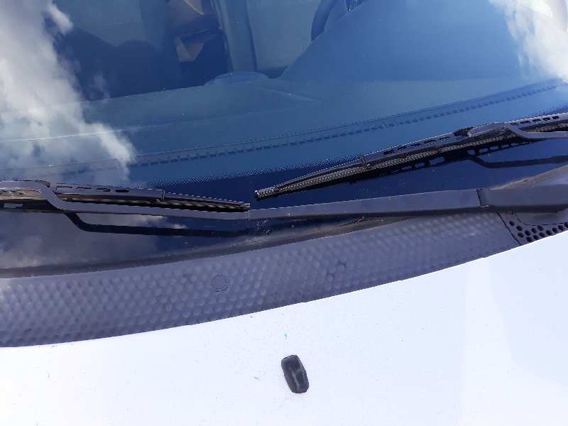 BRAZO LIMPIA DELANTERO DERECHO FORD FOCUS BERLINA (CAK) Ambiente   |   08.98 - 12.04