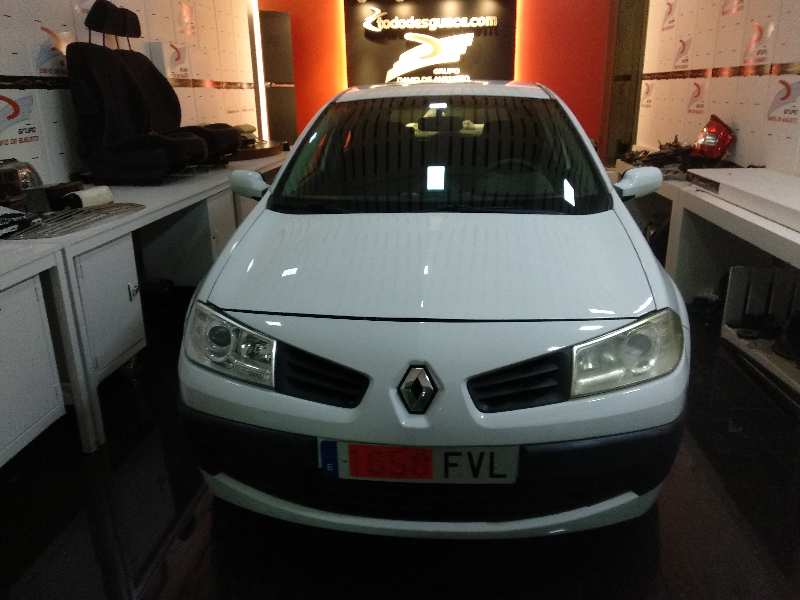 RENAULT MEGANE II BERLINA 5P Confort Authentique   |   11.05 - 12.06
