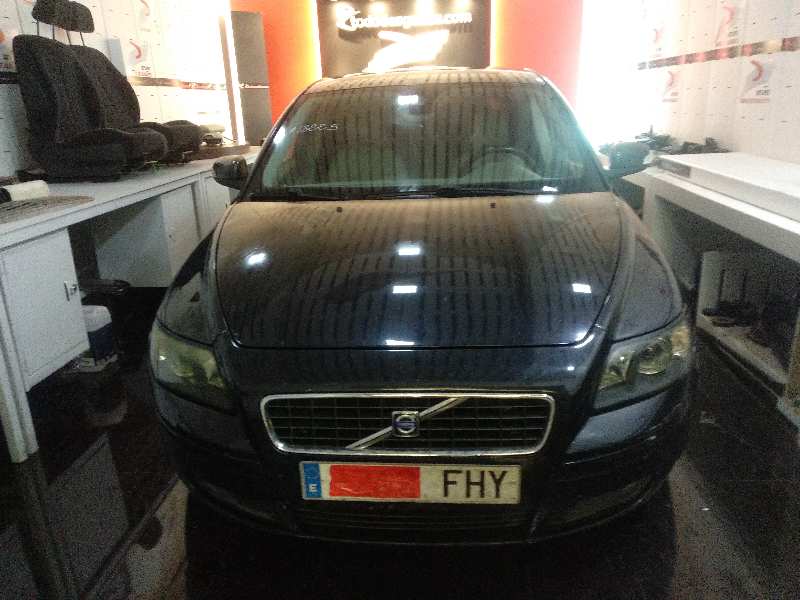 VOLVO S40 BERLINA (2003-2012) 2.0 D Momentum