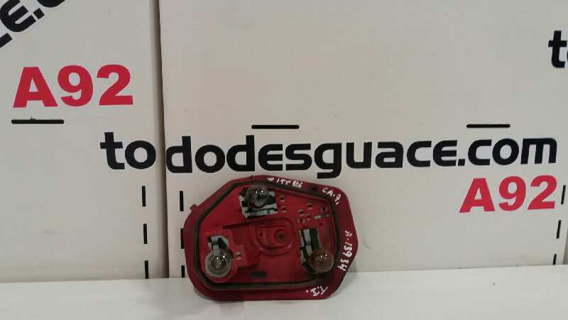 PORTALAMPARAS TRASERO IZQUIERDO PEUGEOT 206 BERLINA Look   |   10.04 - 12.05