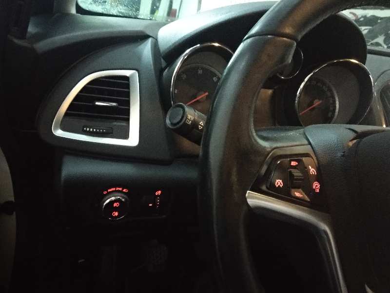OPEL ASTRA J LIM. 4TÜRIG Excellence Motor 1,7 Ltr. - 81 kW 16V CDTI
