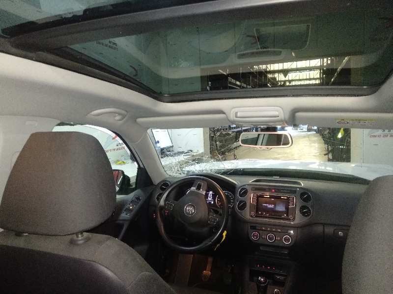 VOLKSWAGEN TIGUAN (5N2) R-Line BlueMotion   |   01.15 - 12.16