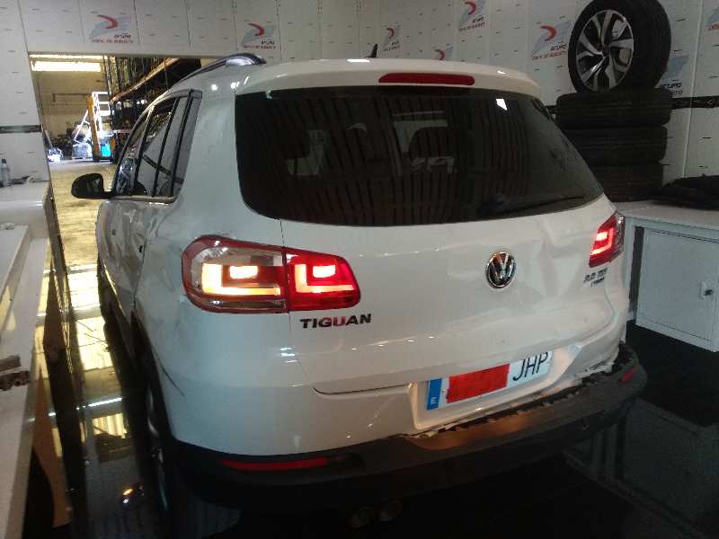 VOLKSWAGEN TIGUAN (5N2) R-Line BlueMotion   |   01.15 - 12.16