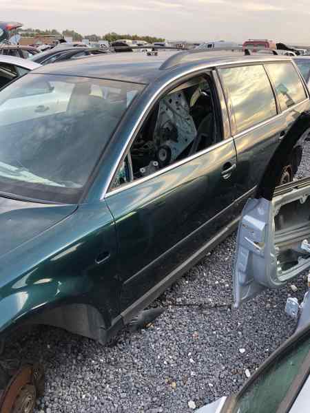 VOLKSWAGEN PASSAT BERLINA (3B3) Advance Motor 1,9 Ltr. - 96 kW TDI foto 3
