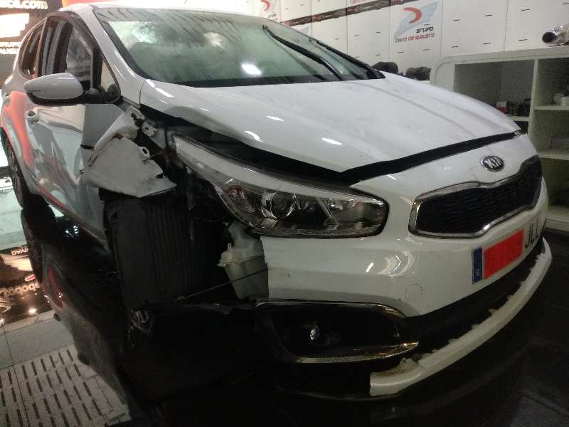 KIA CEE D Drive   |   08.15 - 12.18