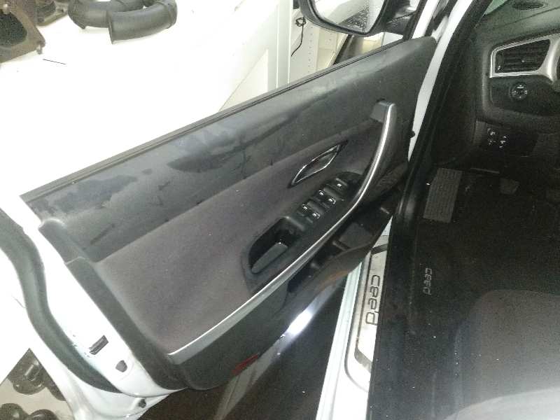 KIA CEE D Drive   |   08.15 - 12.18