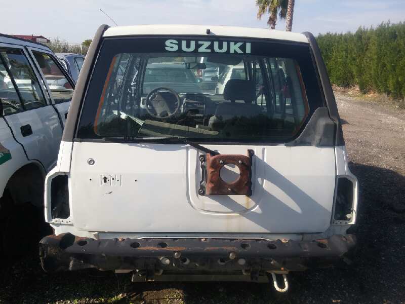 SUZUKI VITARA SE/SV (ET) 1.9 D Hard Top Xaloc Motor 1,9 Ltr. - 50 kW Diesel foto 2