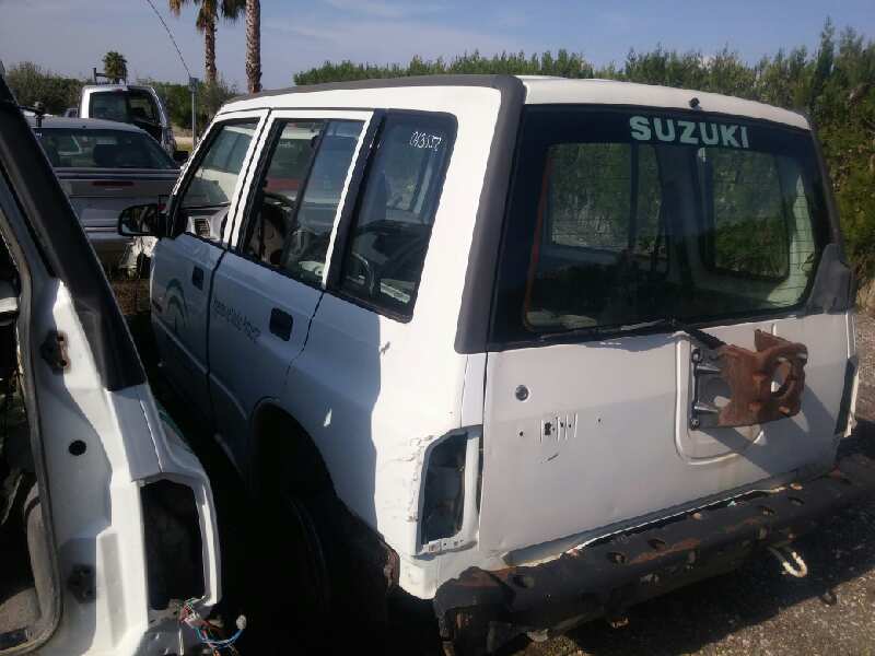 SUZUKI VITARA SE/SV (ET) 1.9 D Hard Top Xaloc Motor 1,9 Ltr. - 50 kW Diesel foto 3