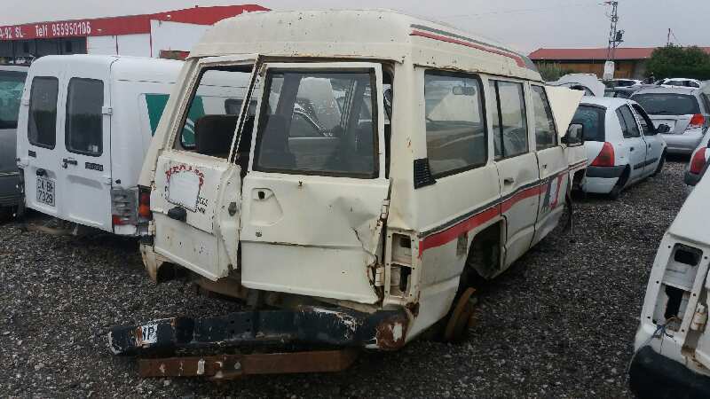 NISSAN PATROL (K/W160) Familiar (W160) Motor 2,8 Ltr. - 88 kW foto 5
