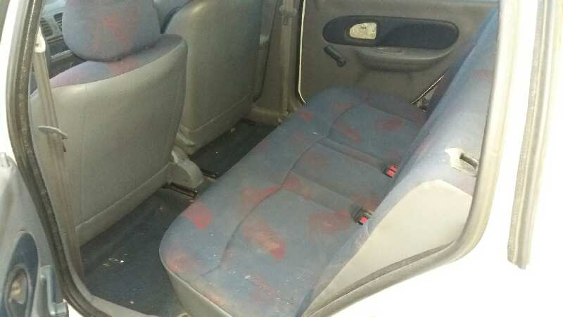 RENAULT CLIO II FASE I (B/CBO) *