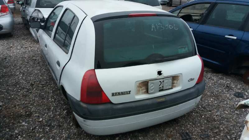RENAULT CLIO II FASE I (B/CBO) *