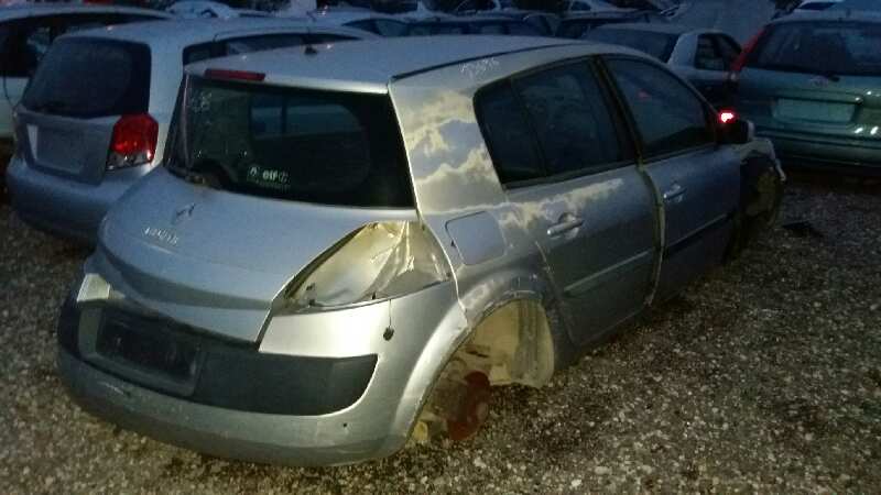 RENAULT MEGANE II CLASSIC BERLINA 1.5 dCi Diesel Motor 1,5 Ltr. - 74 kW dCi Diesel