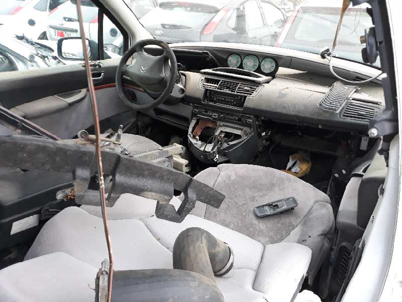 CITROEN C8 2.0 HDi X   |   08.02 - 12.05