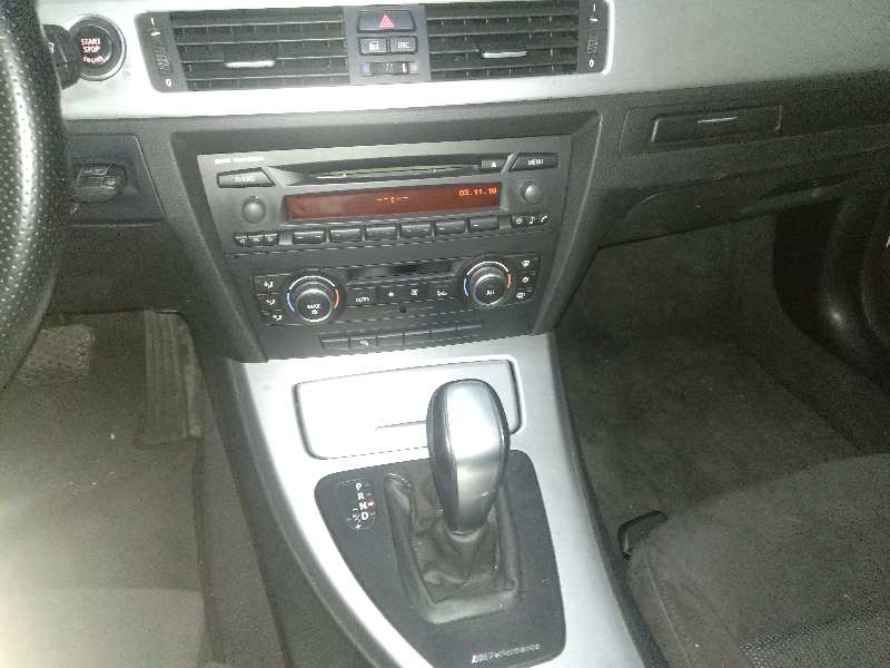 BMW SERIE 3 BERLINA (E90) 320d   |   03.10 - 12.11