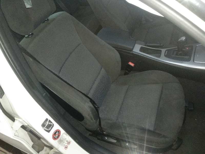 BMW SERIE 3 BERLINA (E90) 320d   |   03.10 - 12.11