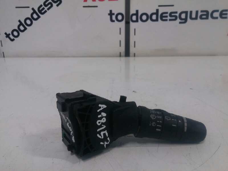 MANDO LIMPIA NISSAN PRIMERA BERLINA (P12) Acenta   |   0.01 - ...