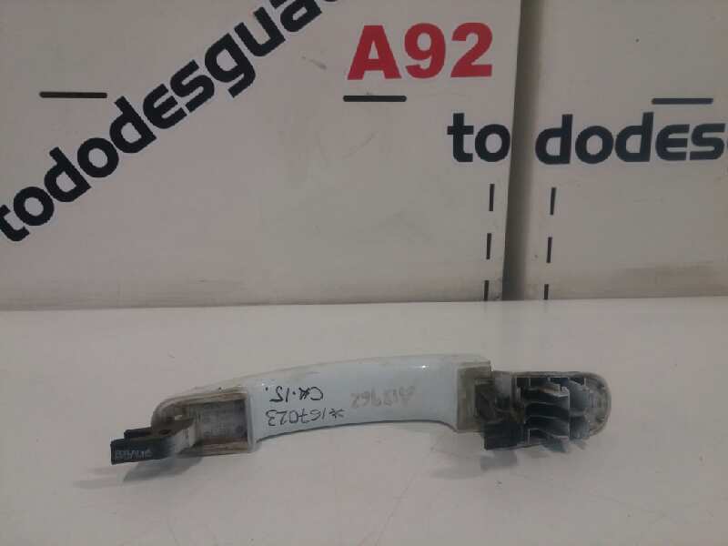 MANETA EXTERIOR DELANTERA DERECHA FORD FOCUS BERLINA (CAP) Ambiente (D)   |   04.06 - ...