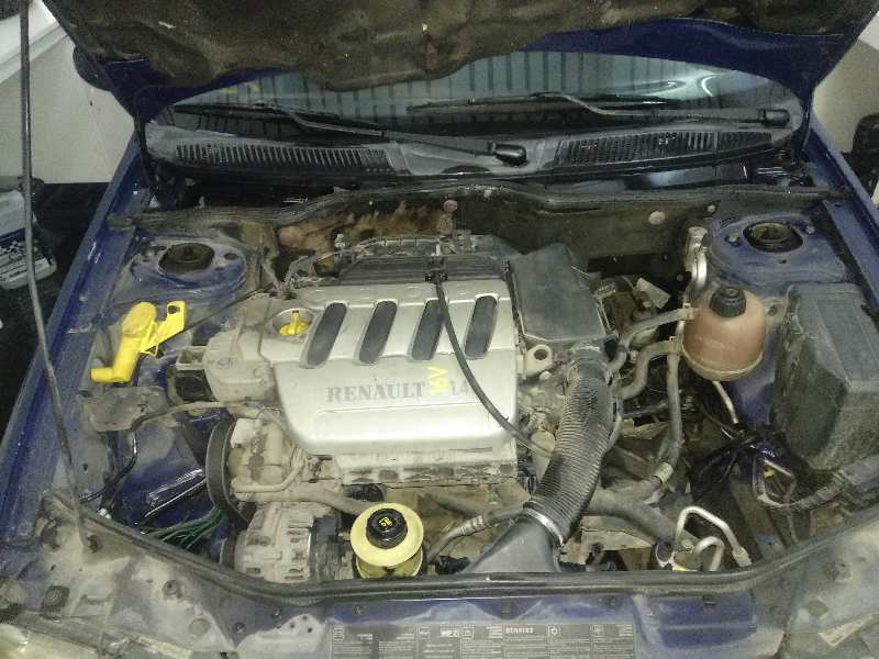 RENAULT MEGANE I FASE 2 BERLINA (BA0) 1.4 16V Authentique Motor 1,4 Ltr. - 70 kW CAT
