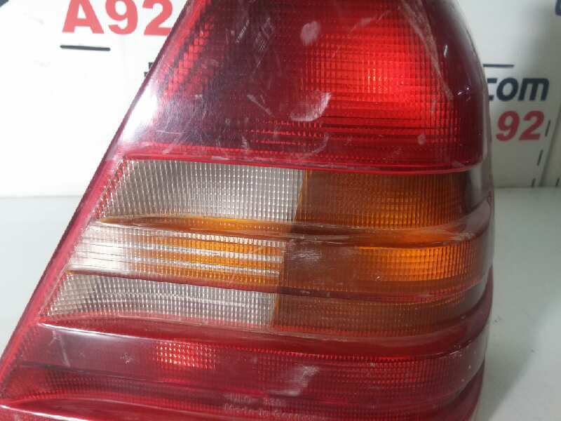 PILOTO TRASERO DERECHO MERCEDES-BENZ CLASE C (W202) BERLINA 280 (202.028)