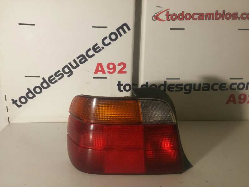 PILOTO TRASERO IZQUIERDO BMW SERIE 3 BERLINA (E36) 1.7 Turbodiesel CAT