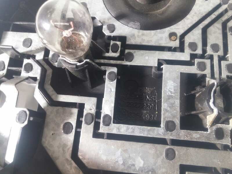 PORTALAMPARAS TRASERO DERECHO BMW SERIE 3 BERLINA (E36) 1.7 Turbodiesel CAT