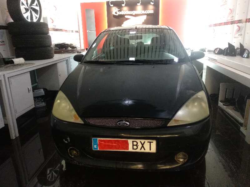 FORD FOCUS BERLINA (CAK) Ambiente   |   08.98 - 12.04