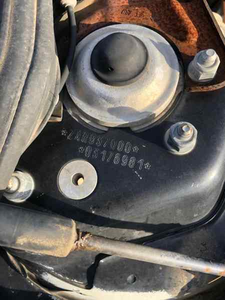 ALFA ROMEO 147 (190) 1.6 T.Spark ECO Distinctive Motor 1,6 Ltr. - 77 kW 16V CAT