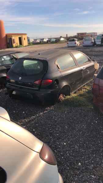 ALFA ROMEO 147 (190) 1.6 T.Spark ECO Distinctive Motor 1,6 Ltr. - 77 kW 16V CAT foto 4