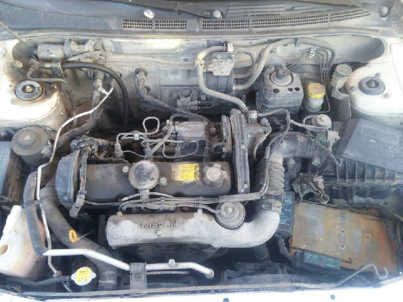NISSAN ALMERA (N15) GX Motor 2,0 Ltr. - 55 kW Diesel foto 6